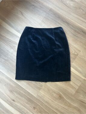 80s / 90s Classic vintage Navy Blue Velvet Pencil Skirt